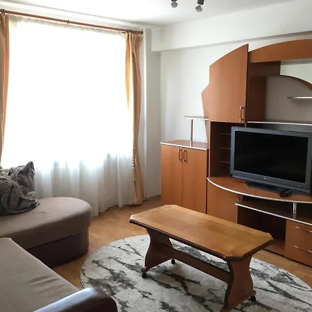 Апартаменти Bright Near City Center *